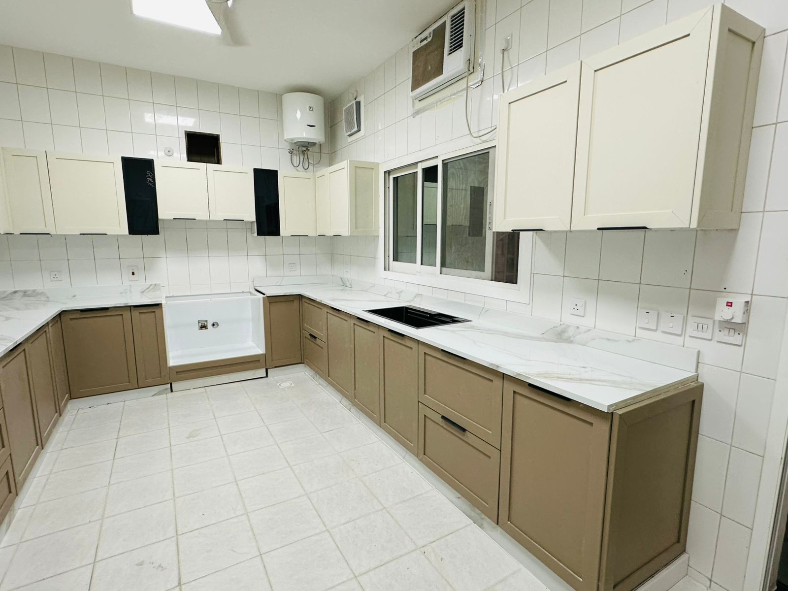 Cabinetry and drawer craftsmanship